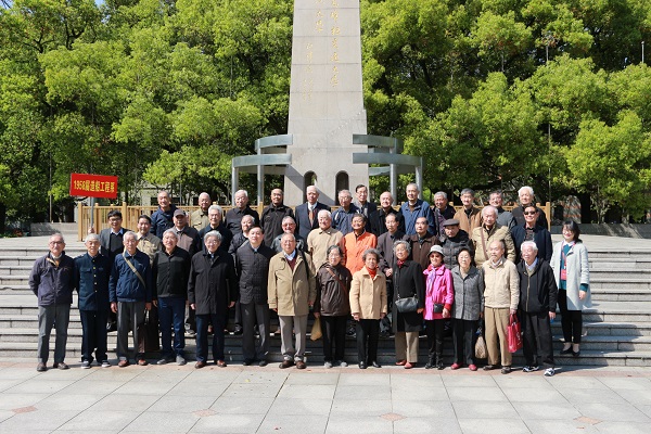 1523179688314562.jpg 35.jpg