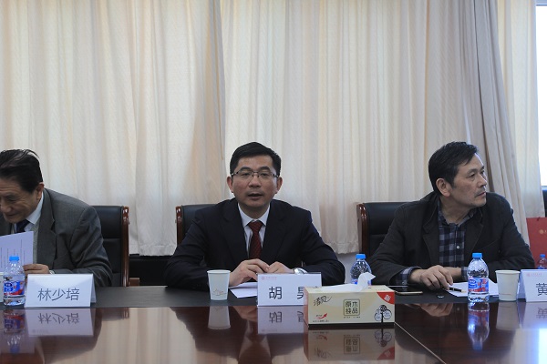 1523236047129538.jpg 图1.JPG