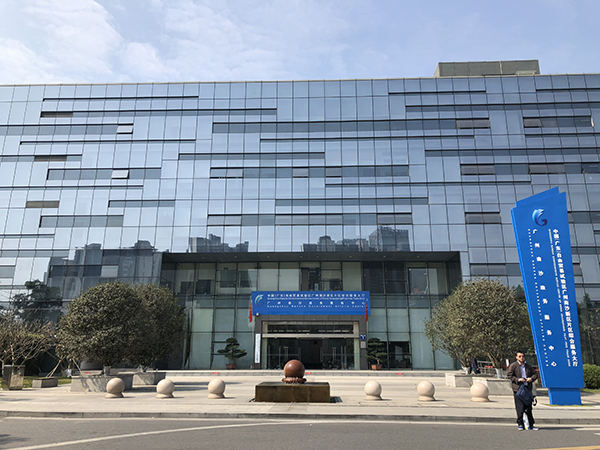 1548894541558939.jpg T1.jpg