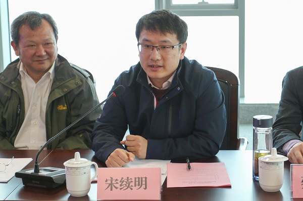 1555318981720911.jpeg 图5 探花
党委副书记宋续明致辞.JPEG